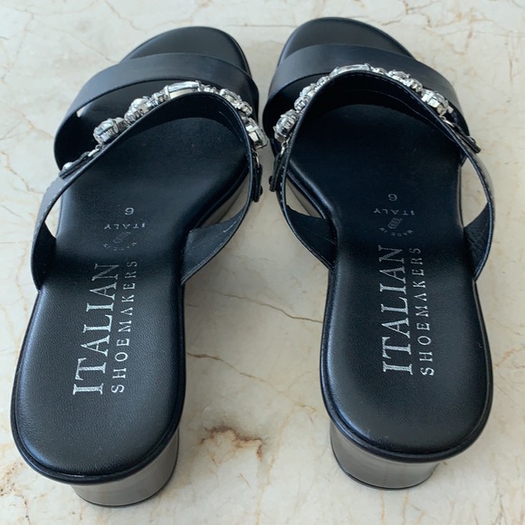 👠3for$30 Beautiful Italian shoemaker sandals with Crystals  made in Italy 🇮🇹 - Picture 6 of 9